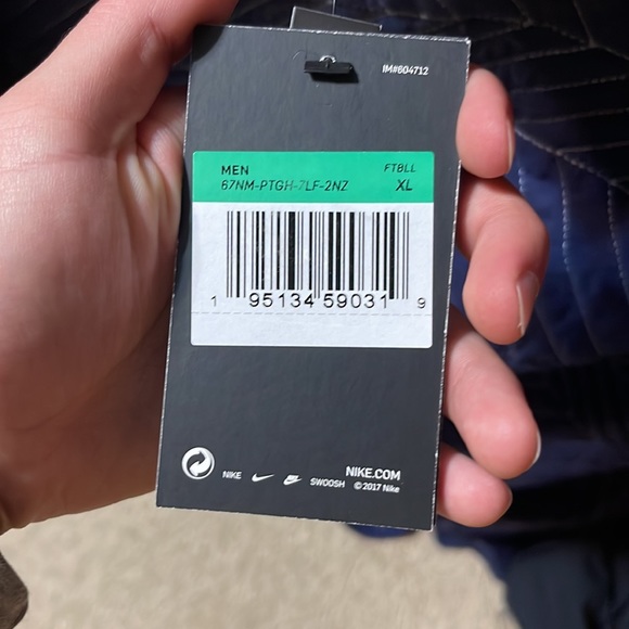 Pittsburgh Steelers Football Jersey - Picture 6 of 6